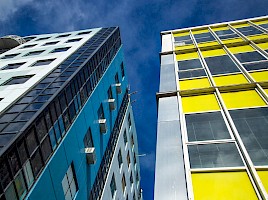 May 2018 - Vivid Colour